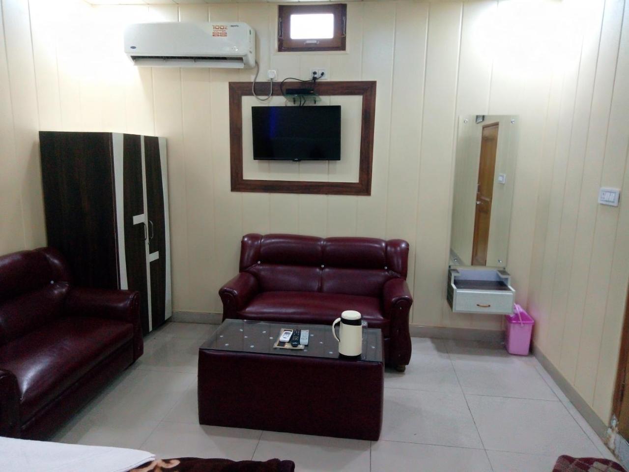 Hotel Sunrise Orai Exterior photo